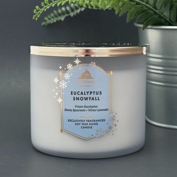 BBW Eucalyptus Snowfall White Barn Bath & Body Works 3 Wick Candle - Picture 1 of 10